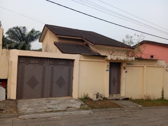 Vente villa duplex 4 pièces à Cocody – Riviera Palmeraie