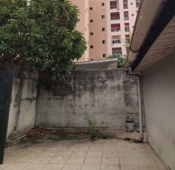 Recherche de partenariat pour construction d’immeuble à Zone 4