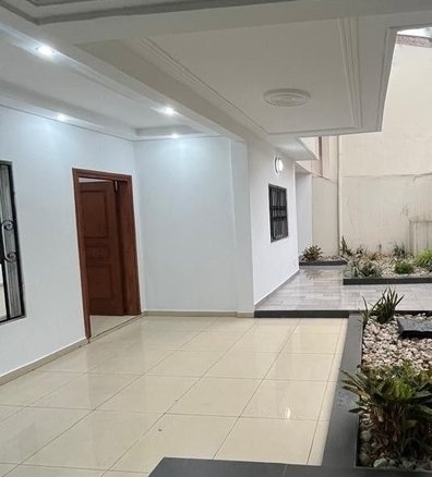 Location villa duplex haut standing 5 pièces à Cocody-angré 8ème tranche