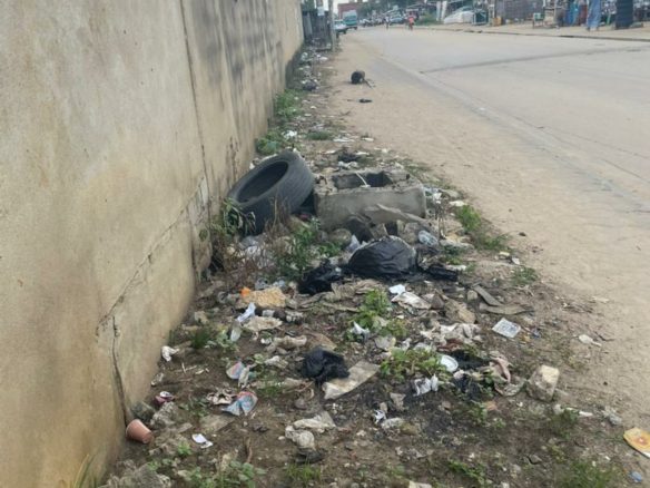 3 Lots de 740 m² en vente à Angré