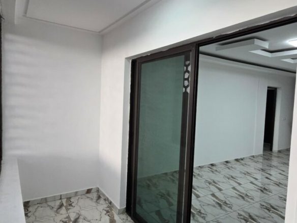 𝗩𝗲𝗻𝘁𝗲 𝗱’𝘂𝗻𝗲 𝗺𝗮𝗴𝗻𝗶𝗳𝗶𝗾𝘂𝗲 𝟰 𝗣𝗶è𝗰𝗲𝘀 𝗲𝗻 𝗔𝗽𝗽𝗮𝗿𝘁