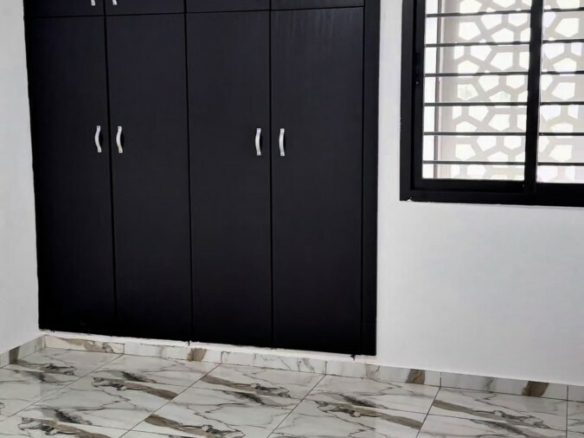 𝗩𝗲𝗻𝘁𝗲 𝗱’𝘂𝗻𝗲 𝗺𝗮𝗴𝗻𝗶𝗳𝗶𝗾𝘂𝗲 𝟰 𝗣𝗶è𝗰𝗲𝘀 𝗲𝗻 𝗔𝗽𝗽𝗮𝗿𝘁