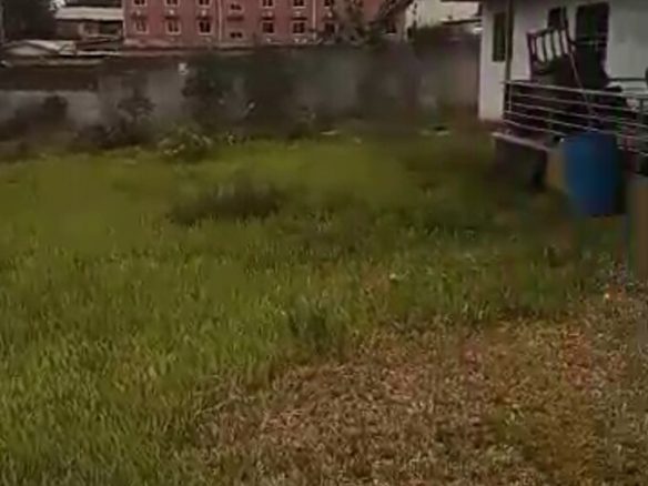 En vente zone 4 un terrain de 651m2 avec ACD non loin de la Rue Paul Langevin