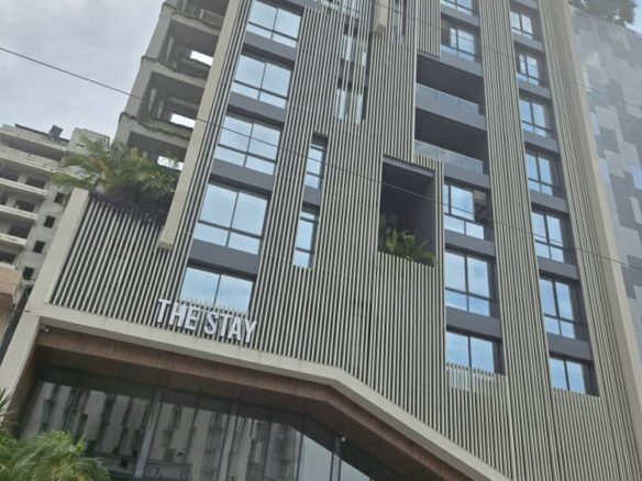 A LOUER UN BEL APPART F3 A MARCORY ZONE4 AVEC PISCINE ET SALLE DE SPORT