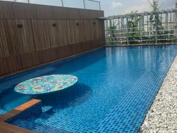 A LOUER UN BEL APPART F3 A MARCORY ZONE4 AVEC PISCINE ET SALLE DE SPORT