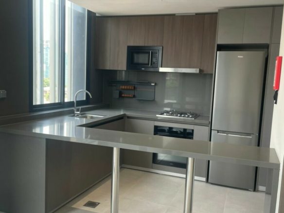 A LOUER UN BEL APPART F3 A MARCORY ZONE4 AVEC PISCINE ET SALLE DE SPORT