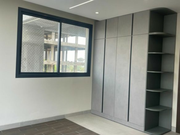 A LOUER UN BEL APPART F3 A MARCORY ZONE4 AVEC PISCINE ET SALLE DE SPORT