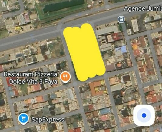 EN VENTE 1 SITE COMMERCIAL 5940M2 EN BORDURE DU VGE A LA RIVIERA FAYA