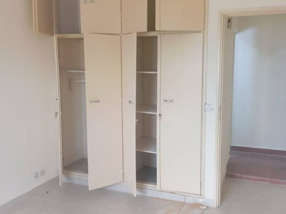 Vente d’un appart de 2 pièces logé au 1er étage en bordure du boulevard latrille