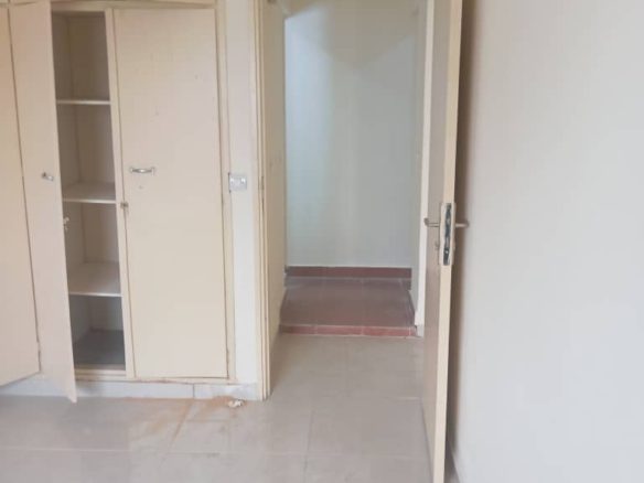 Vente d’un appart de 2 pièces logé au 1er étage en bordure du boulevard latrille