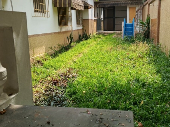 A louer, au niveau de 2 plateaux vallon vers 12 ème, une villa basse de 6 chambres autonomes