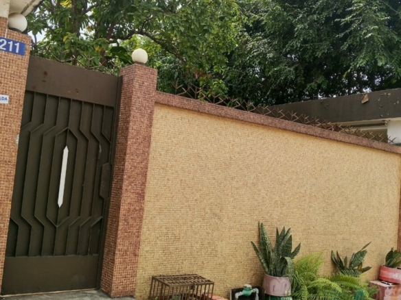 A louer, au niveau de 2 plateaux vallon vers 12 ème, une villa basse de 6 chambres autonomes