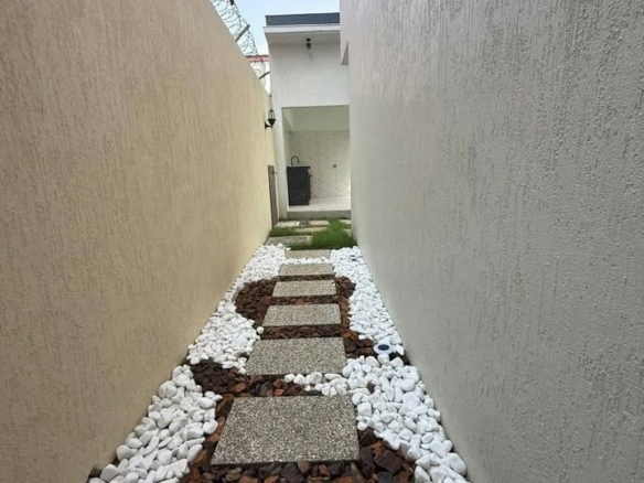 EN VENTE|| TRIPLEX DE STANDING|| 9 PIÈCES AVEC PISCINE|| VUE LAGUNAIRE|| A RIVIERA ABATTA RÉSIDENTIE