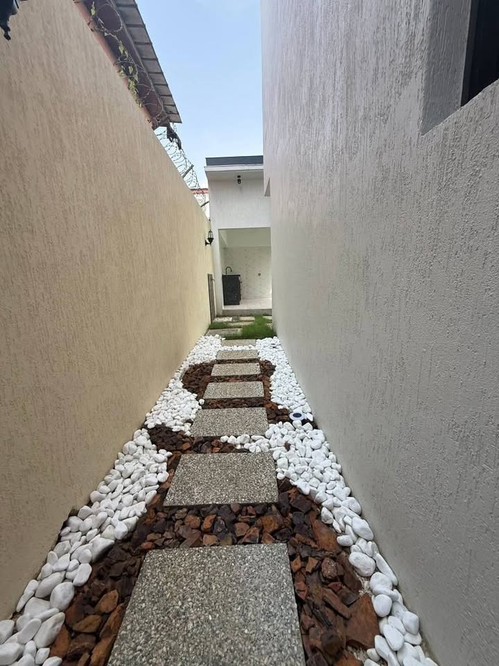 EN VENTE|| TRIPLEX DE STANDING|| 9 PIÈCES AVEC PISCINE|| VUE LAGUNAIRE|| A RIVIERA ABATTA RÉSIDENTIE