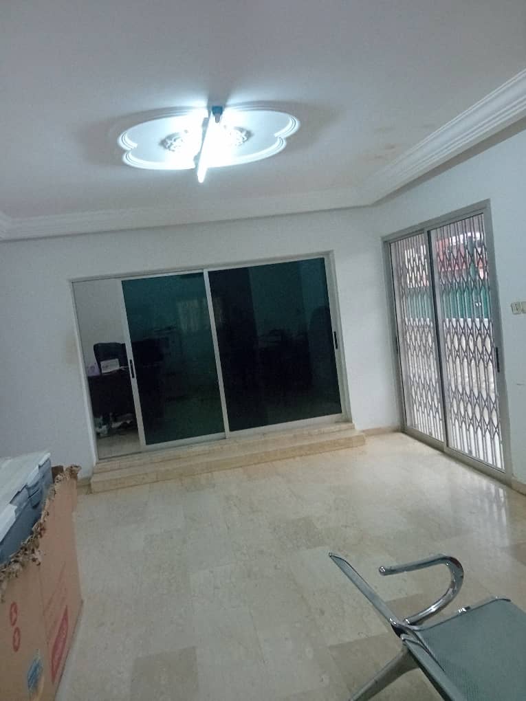 Villa 11 pièces à vendre à FAYA