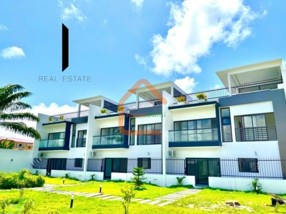 Villas Duplex luxe – Bingerville, Bord de l’eau