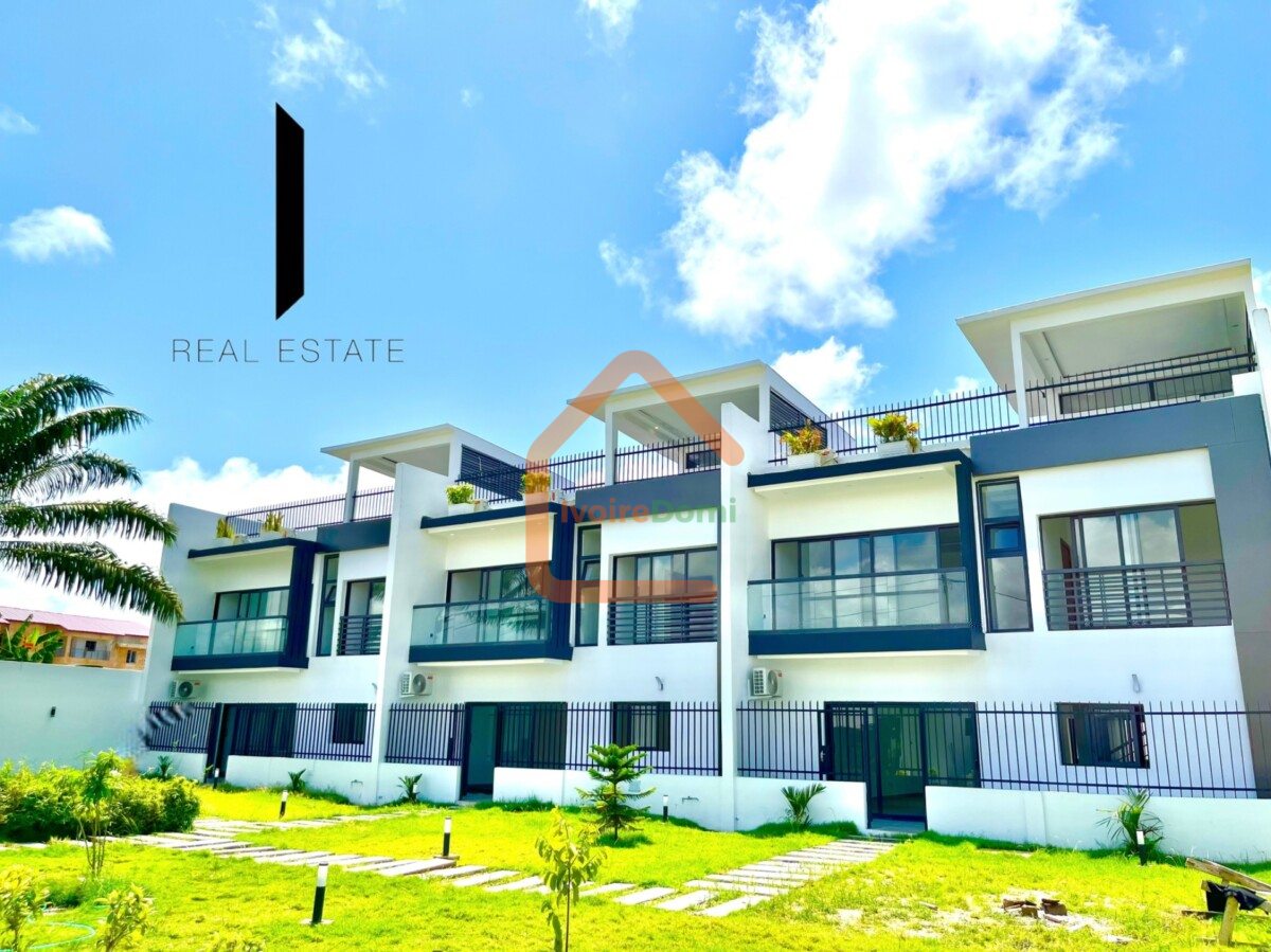 Villas Duplex luxe – Bingerville, Bord de l’eau