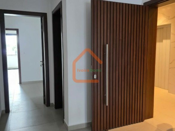 ✨ OPPORTUNITÉ RARE AU PLATEAU – APPARTEMENT 3 PIÈCES EN ÉTAGE ÉLEVÉ ✨