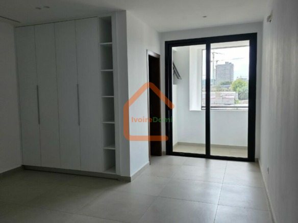 ✨ OPPORTUNITÉ RARE AU PLATEAU – APPARTEMENT 3 PIÈCES EN ÉTAGE ÉLEVÉ ✨