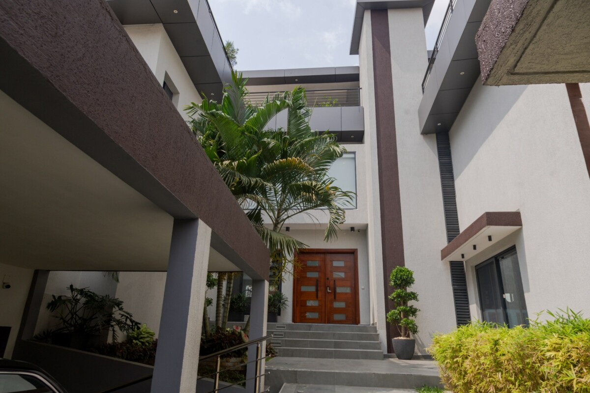 LA VILLA SENENA
