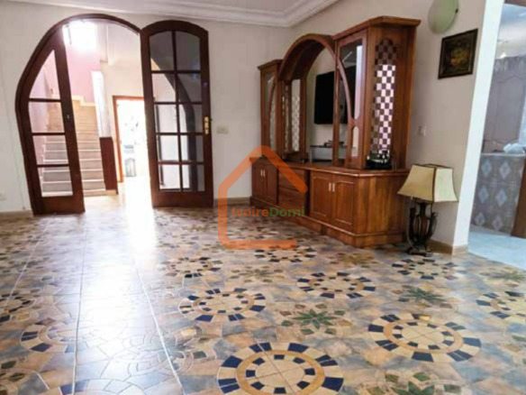 villa à louer de 9 pièces cocody bonoumin