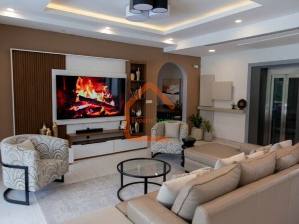 LA VILLA SENENA