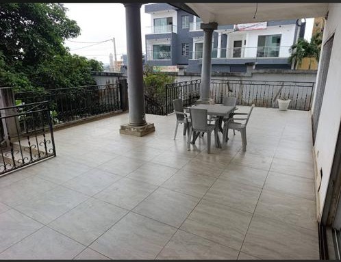 BELLE VILLA À VENDRE – RIVIERA M’BADON