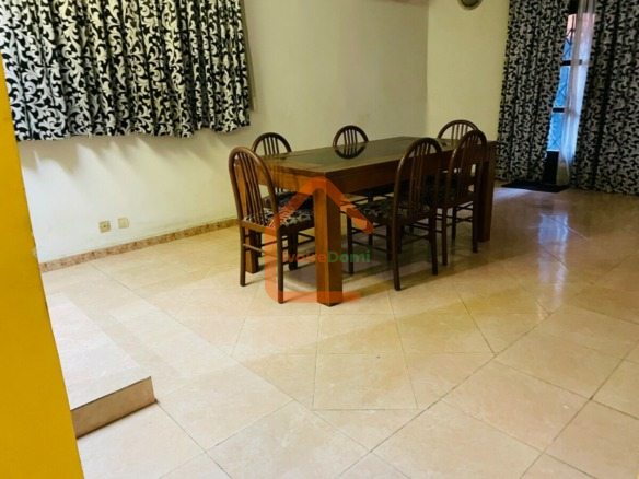 BELLE VILLA EN DUPLEX DE 8 PIECES EN VENTE