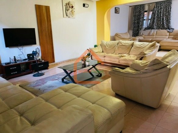 BELLE VILLA EN DUPLEX DE 8 PIECES EN VENTE