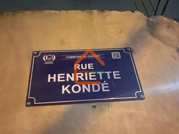 Projets de 2 villas duplex à Cocody Angré Djorobité