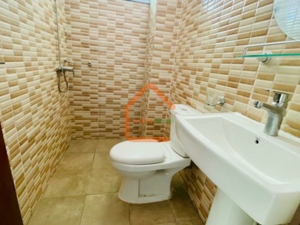 VILLA 4 PIÈCES À VENDRE – NOUVEAU CHU ANGRÉ