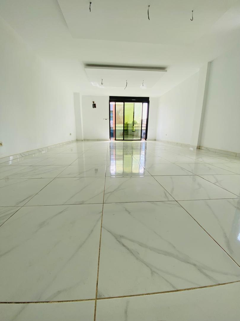 VILLA 4 PIÈCES À VENDRE – NOUVEAU CHU ANGRÉ
