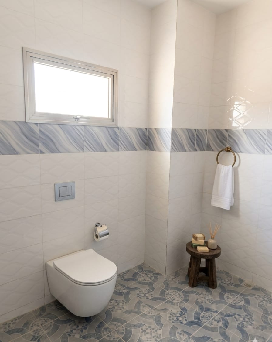À VENDRE – SUPERBE VILLA TRIPLEX MODERNE (7 PIÈCES)