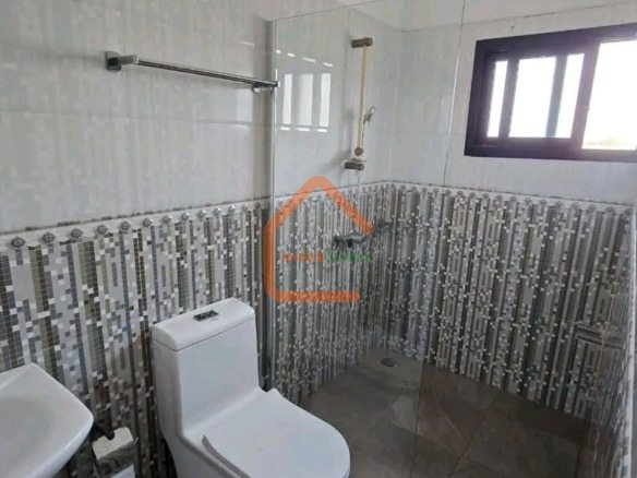 À LOUER – APPARTEMENT 4 PIÈCES MEUBLÉ 📍 Cocody 2 Plateaux ENA