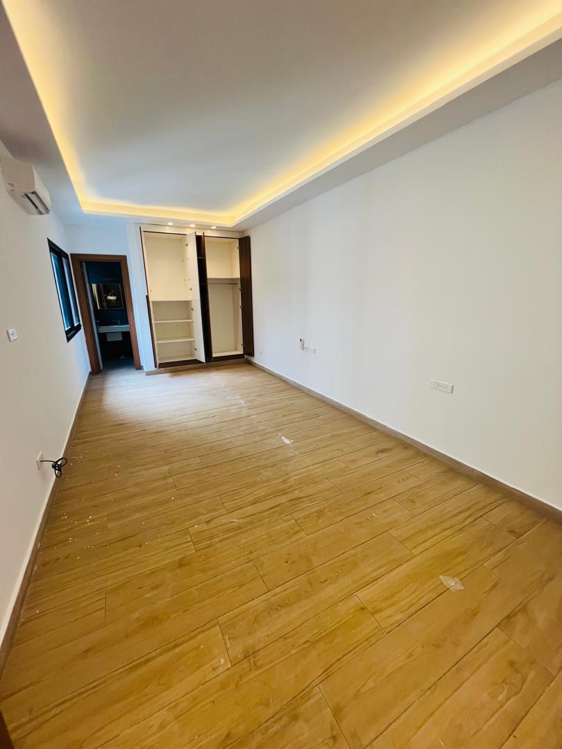 À LOUER – APPARTEMENTS 4 PIÈCES DE LUXE À ANGRÉ 8ÈME TRANCHE