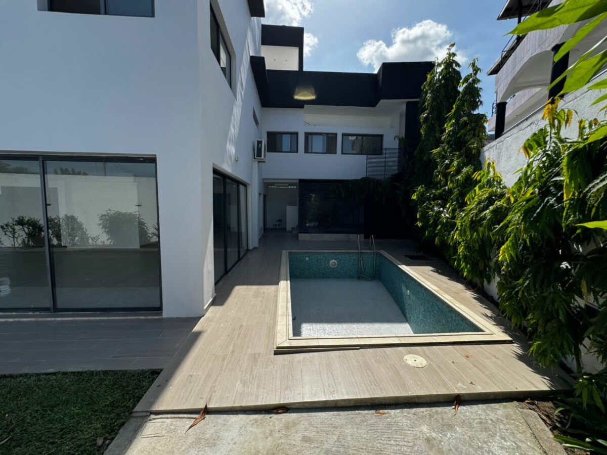 À LOUER – VILLA DUPLEX 8 PIÈCES AVEC PISCINE 🔥 📍 M’Badon – Procréa Vue Lagune Standing premium