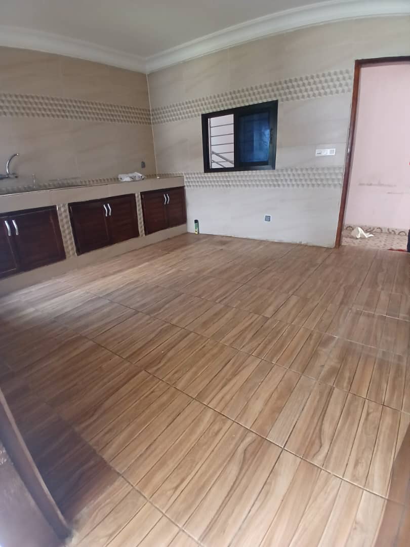 🏡 À LOUER – DUPLEX 7 PIÈCES À COCODY FAYA (CITÉ PRESTIGE)