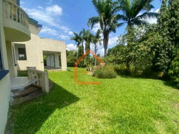 🏡 À LOUER – VILLA DE STANDING 14 PIÈCES À RIVIERA GOLF (LES VERSANTS)