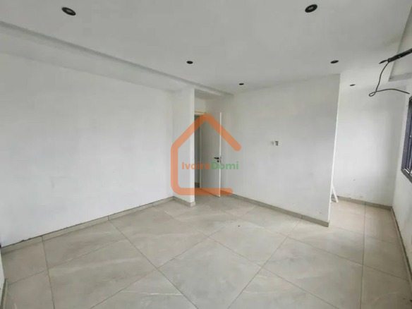 APPARTEMENT DE 3 PIÈCES EN FINITION À M’BADON
