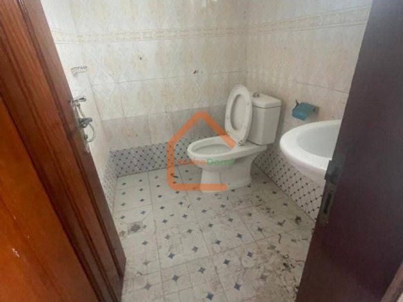 ✨ À LOUER – VILLA DUPLEX DE STANDING 9 PIÈCES À COCODY 2 PLATEAUX – CITÉ VERSANT ✨