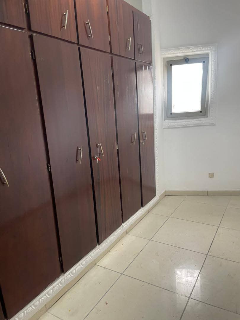 ✨ À LOUER – VILLA DUPLEX DE STANDING 9 PIÈCES À COCODY 2 PLATEAUX – CITÉ VERSANT ✨