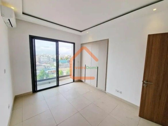 ✨ À LOUER – APPARTEMENT MODERNE 4 PIÈCES AUX 2 PLATEAUX – GARDEN PLAZA ✨