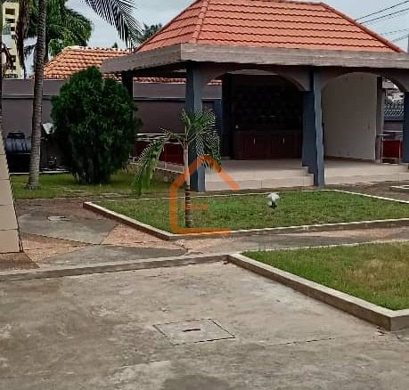 🔥 À LOUER – VILLA DUPLEX 12 PIÈCES DE HAUT STANDING À COCODY RIVIERA 2 – IDÉALE BUREAUX 🔥