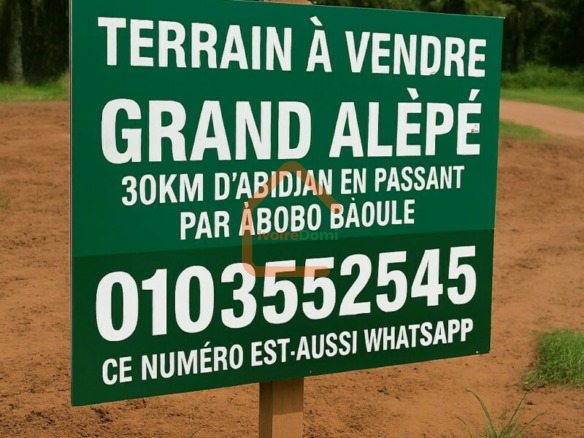 TERRAIN EN VENTE A GRAND ALÉPÉ (À 30 KM D’ABIDJAN)