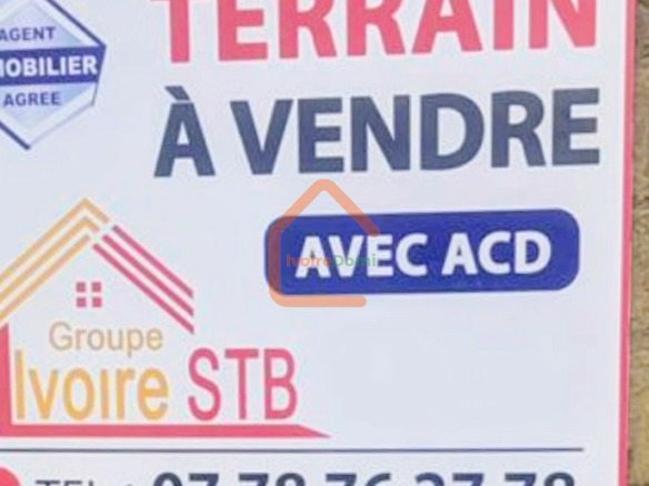 Terrain de 293 M2 à vendre à Akandje ( Bingerville)avec ACD ,