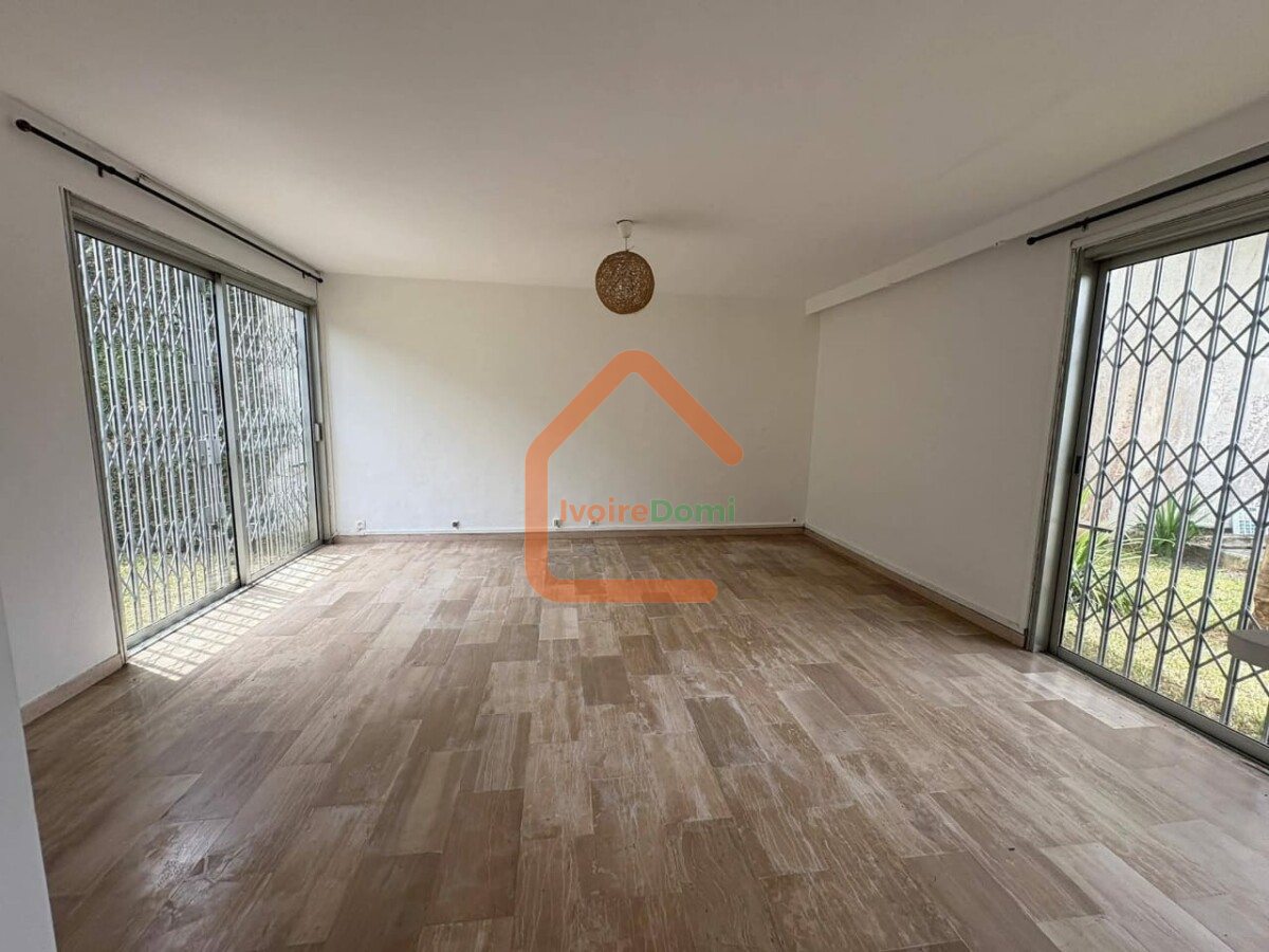 🔥 À LOUER – VILLA DUPLEX 6 PIÈCES AVEC PISCINE AUX 2 PLATEAUX HAMEAUX DU VALLON 🔥