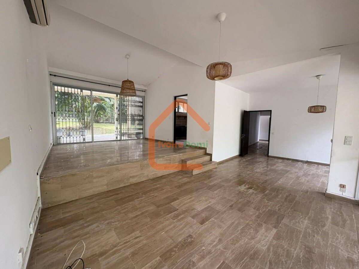 🔥 À LOUER – VILLA DUPLEX 6 PIÈCES AVEC PISCINE AUX 2 PLATEAUX HAMEAUX DU VALLON 🔥