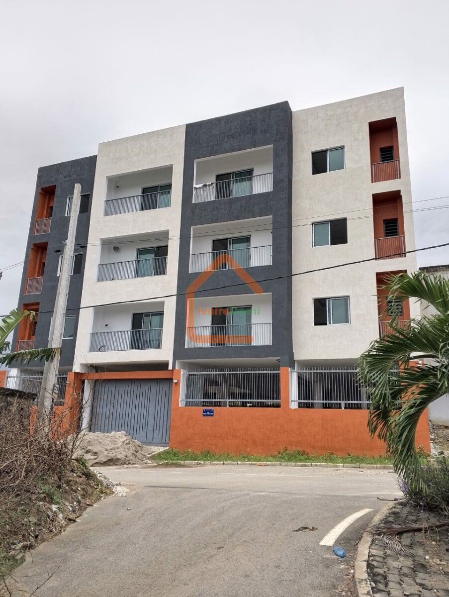 DE NOUVEAUX APPARTS F3 &F2 A LA RIVIERA ABATTA RESIDENTIELLE