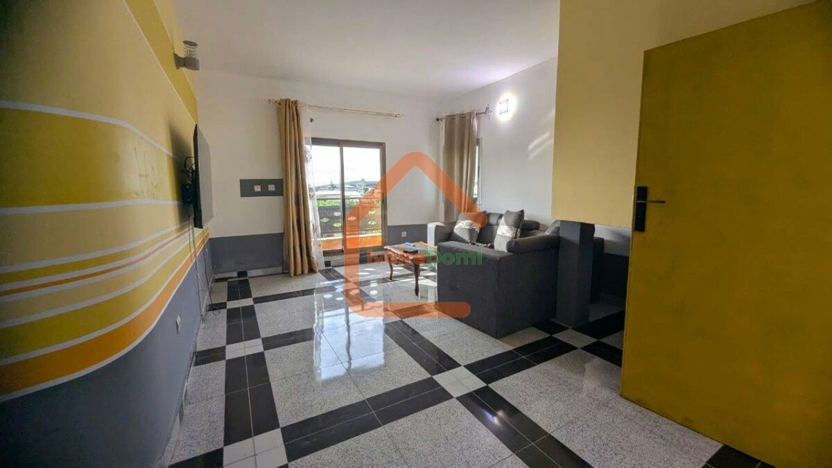 APPARTEMENT A LOUER YAOU NOUVEAU QUARTIER 2ème étage