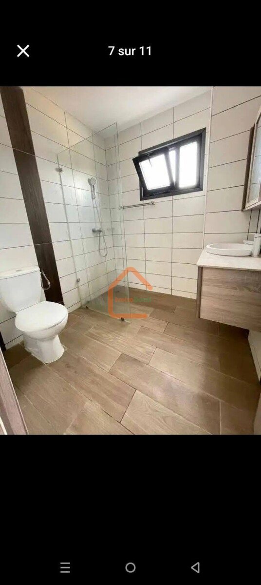 3 IMMEUBLES R+3 DE 8 APPARTS CHACUN A LA RIVIERA FAYA SYNATRESOR
